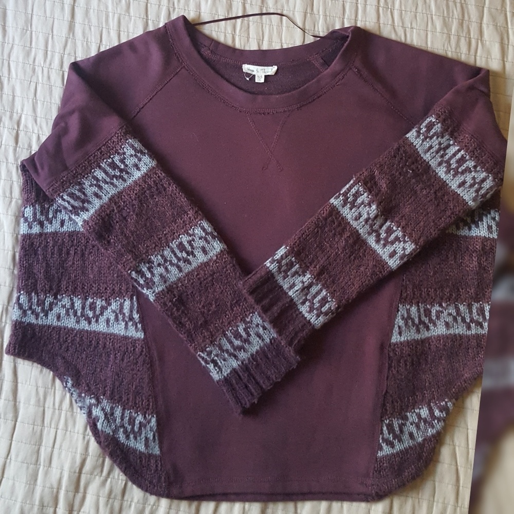 Hem & Thread top - Picture 2 of 5